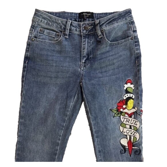 Ed Hardy Embroidered True Love Flare Jeans Womens 26 Love Eternal Spellout NEW - Picture 3 of 15